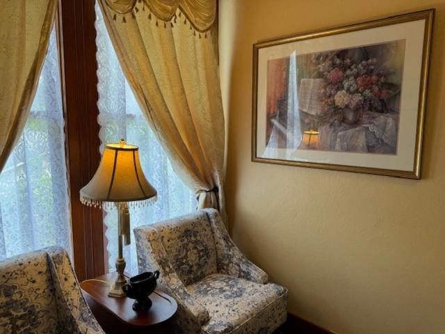 Woodbine Inn And Restaurant Madisonville Екстериор снимка
